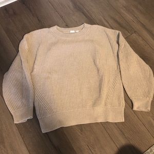 Gap beige crew neck sweater